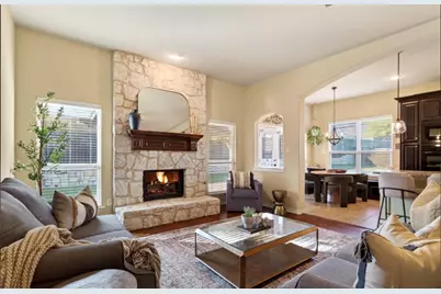 908 Hollowbrook Circle, McKinney, TX 75072 - Photo 3