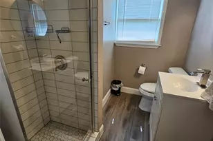 802 Brown Trail, Bedford, TX 76022 - Photo 23