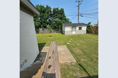 802 Brown Trail, Bedford, TX 76022 - Photo 15