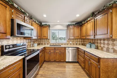 109 Wood Oak Drive, Joshua, TX 76058 - Photo 9