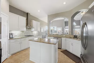 1332 Dutch Hollow Drive, Frisco, TX 75033 - Photo 3