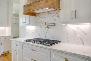 261 Zebrastone Wy, Poolville, TX 76487 - Photo 13