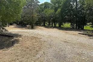 805 Lloyd's Rd, Little Elm, TX 75068 - Photo 15