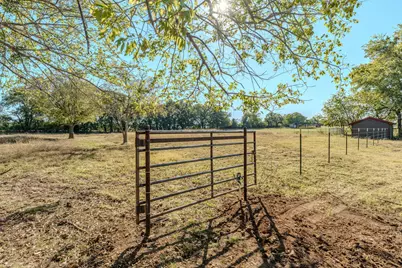 124 La Vega Trail, Weatherford, TX 76088 - Photo 19