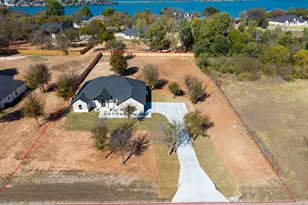 1516 Ports O Call Ct, Granbury, TX 76048 - Photo 1