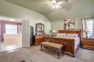 417 Jeffdale Dr, Burleson, TX 76028 - Photo 21