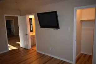 4831 King Harbor Ct, Grand Prairie, TX 75052 - Photo 33