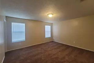 4861 Parkview Hills Ln, Fort Worth, TX 76179 - Photo 11