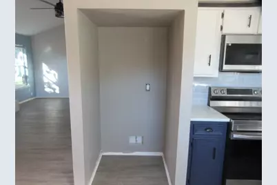 650 Deborah Court, Burleson, TX 76028 - Photo 9