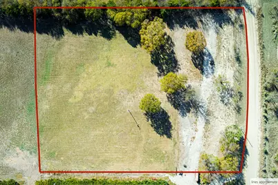 647 County Road 4642, Trenton, TX 75490 - Photo 15