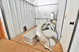 108 Barham, Bridgeport, TX 76426 - Photo 25