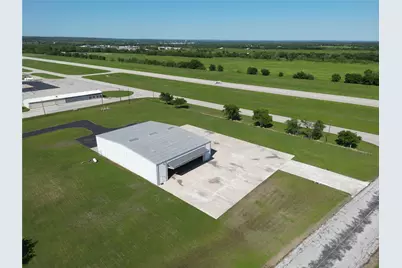 108 Barham, Bridgeport, TX 76426 - Photo 29