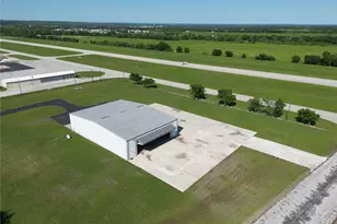 108 Barham, Bridgeport, TX 76426 - Photo 29