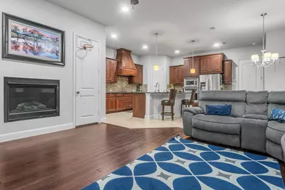 1229 Harris Hawk Way, Arlington, TX 76005 - Photo 9