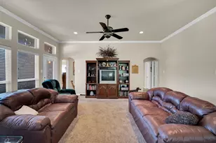 702 Lark Ln, Oak Leaf, TX 75154 - Photo 15