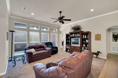 702 Lark Lane, Oak Leaf, TX 75154 - Photo 17