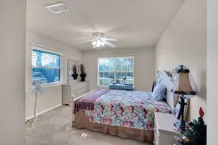 702 Lark Ln, Oak Leaf, TX 75154 - Photo 27