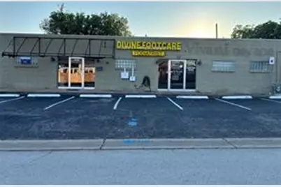 117 Melbourne, Hurst, TX 76053 - Photo 1