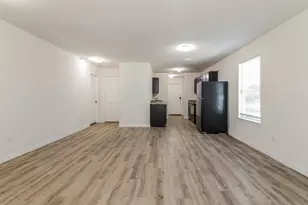 1120 W Owing St, Denison, TX 75020 - Photo 7