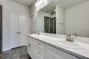 1844 Rosedale Ave, Van Alstyne, TX 75495 - Photo 11