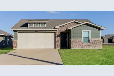 813 S Sutton Street, Mabank, TX 75147 - Photo 1