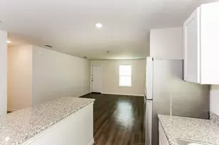 813 S Sutton St, Mabank, TX 75147 - Photo 9