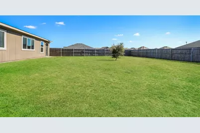 2027 Clay Street, Mabank, TX 75147 - Photo 19