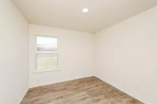 2031 Clay St, Mabank, TX 75147 - Photo 15