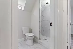 706 Commerce St, Euless, TX 76040 - Photo 15