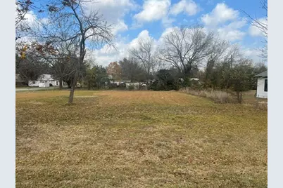 400 E Grayson Street, Leonard, TX 75452 - Photo 1