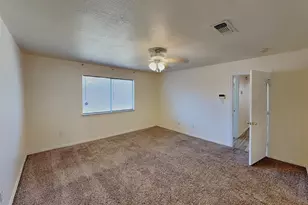 6236 Stockton Dr, Fort Worth, TX 76132 - Photo 5