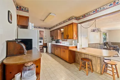 605 Valley View Drive, Brownwood, TX 76801 - Photo 7