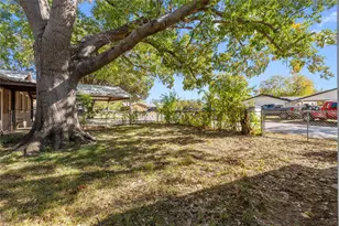 605 Valley View Dr, Brownwood, TX 76801 - Photo 31