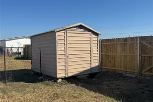 5809 Black Springs Ln, Joshua, TX 76058 - Photo 19