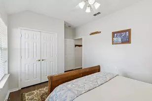 111 Royal Crest Ct, Red Oak, TX 75154 - Photo 17