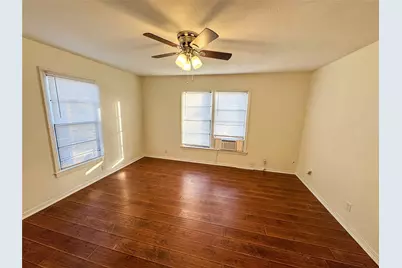 1326 W Shepherd Street, Denison, TX 75020 - Photo 3