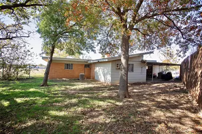 1400 Brazos St, Graham, TX 76450 - Photo 27