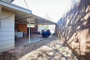 1400 Brazos St, Graham, TX 76450 - Photo 23
