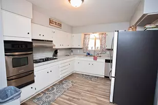 1400 Brazos St, Graham, TX 76450 - Photo 11