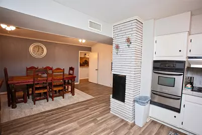 1400 Brazos St, Graham, TX 76450 - Photo 9
