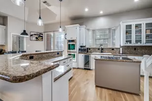 3001 Forestwood Dr, Arlington, TX 76006 - Photo 13