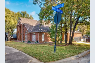 3001 Forestwood Drive, Arlington, TX 76006 - Photo 3