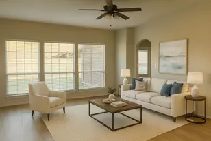 4502 Warbler Ln, Garland, TX 75043 - Photo 9