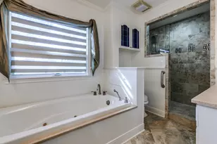 2722 Big Oaks Dr, Garland, TX 75044 - Photo 17