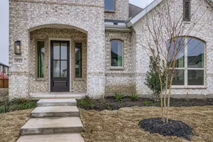 3921 Wild Tulip Dr, Celina, TX 75078 - Photo 3