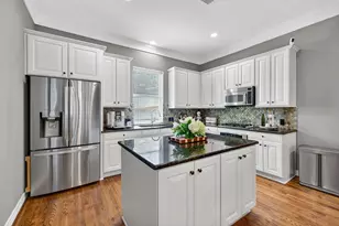 3704 Wycliff Ave, Dallas, TX 75219 - Photo 17