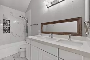 2318 Hillgrove Ct, Mansfield, TX 76063 - Photo 25