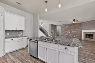 2318 Hillgrove Ct, Mansfield, TX 76063 - Photo 19