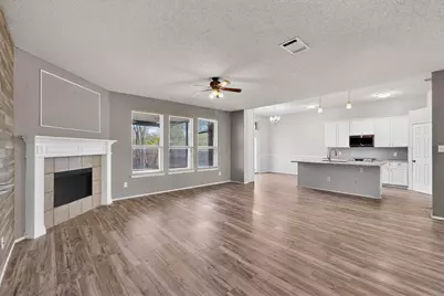 2318 Hillgrove Court, Mansfield, TX 76063 - Photo 13