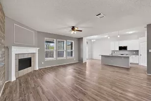 2318 Hillgrove Ct, Mansfield, TX 76063 - Photo 13